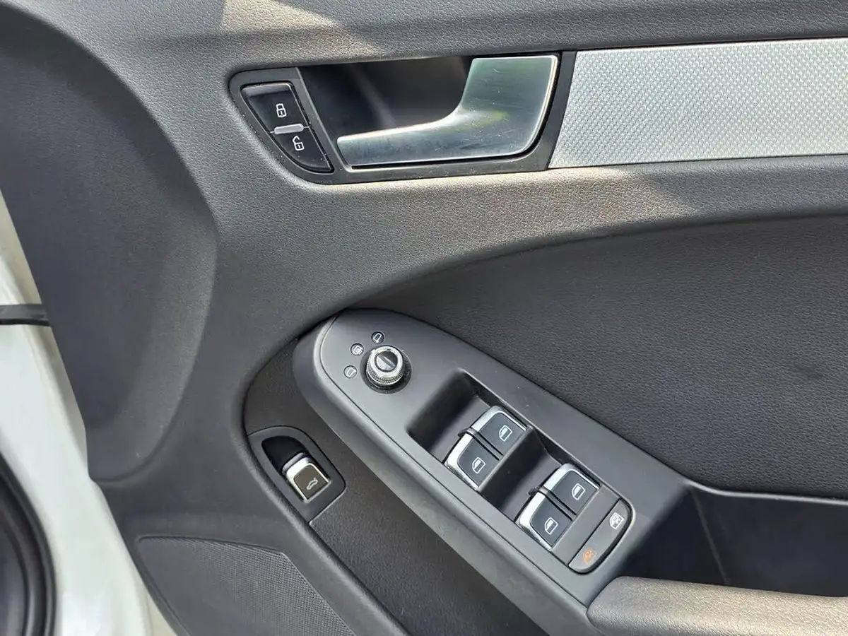 2012-audi-a4-20td-se-technik-136ps-big-19