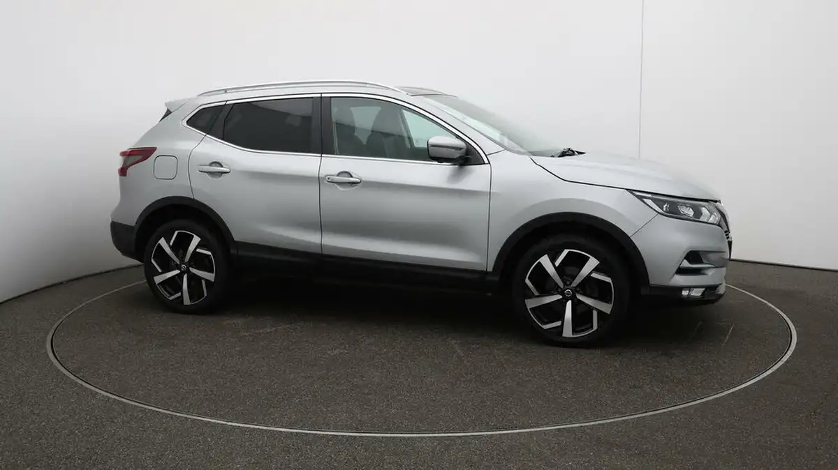 2021-nissan-qashqai-13-dig-t-n-motion-140ps-big-44