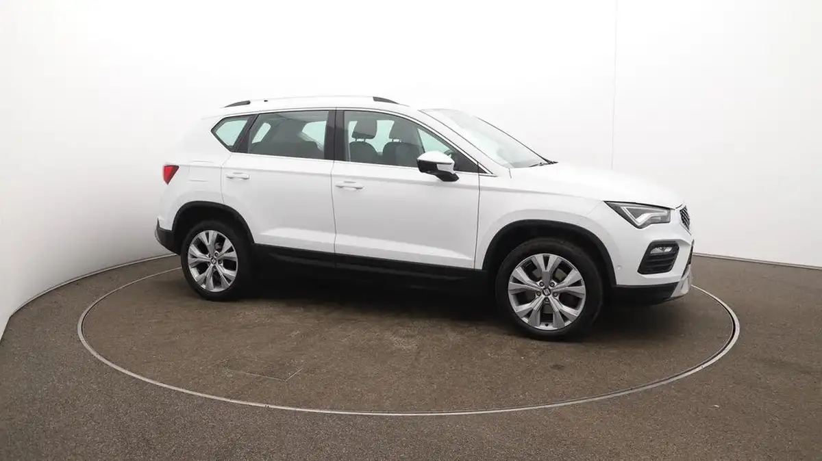 2022-seat-ateca-20tdi-se-technology-150ps-dsg-big-45