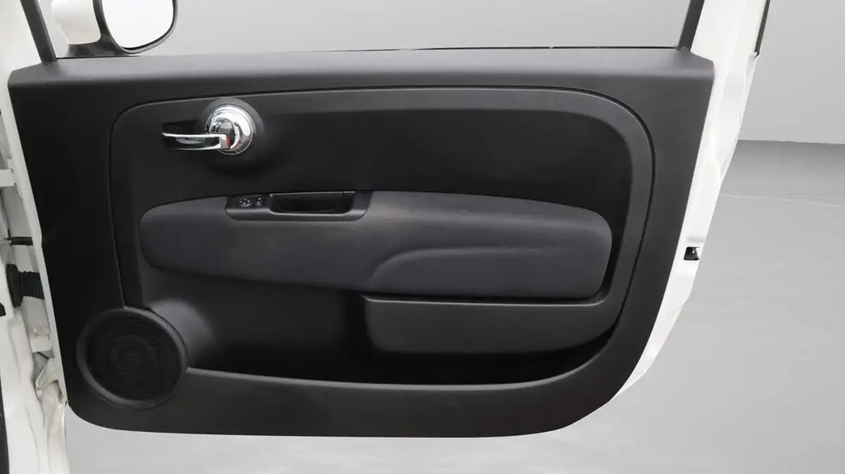 2020-fiat-500-12-lounge-dualogic-big-15