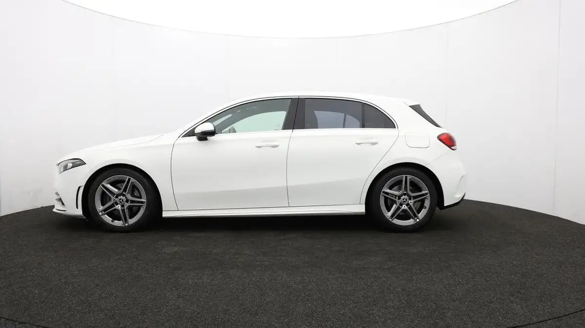 2019-mercedes-benz-a-class-20-a220-amg-line-hatchback-5d-big-71