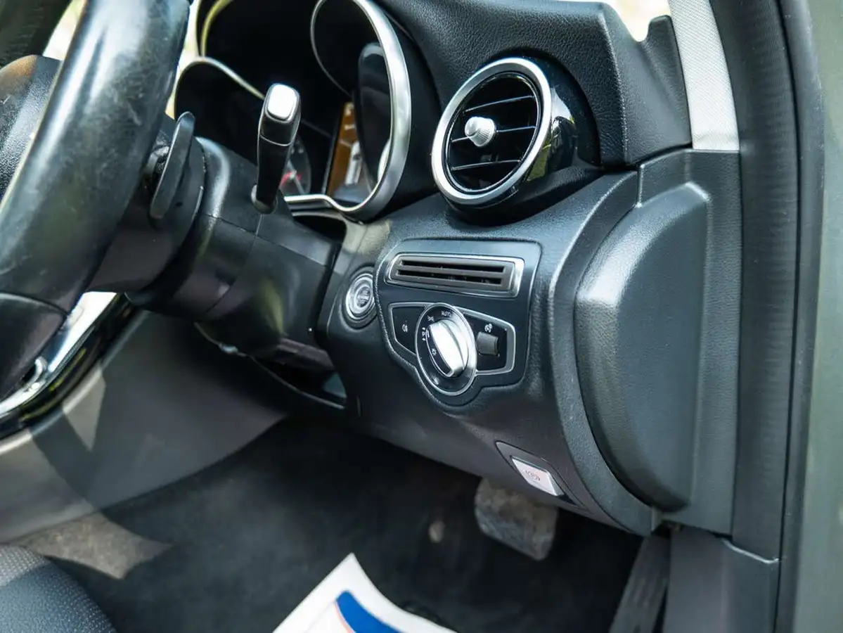 2019-mercedes-benz-c-class-15-c200-sport-ss-estate-5d-big-19