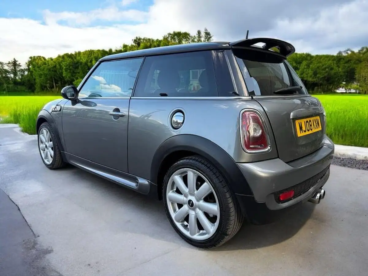 2008-mini-cooper-16-cooper-s-175bhp-hatchback-3d-big-8