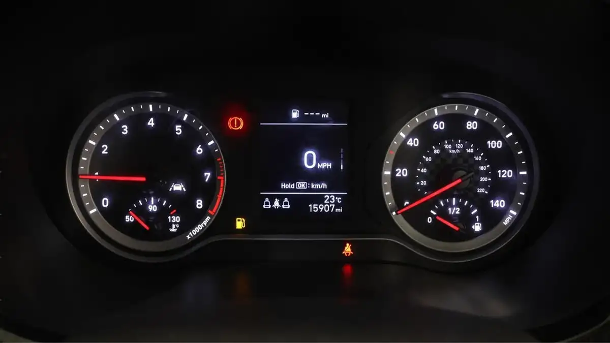 2023-hyundai-i10-10-t-gdi-n-line-big-10