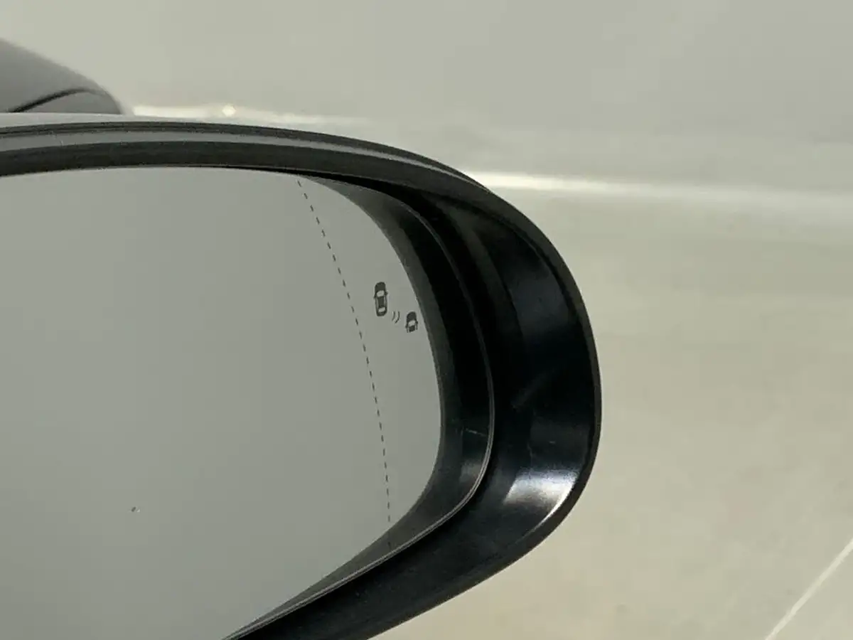 2021-hyundai-kona-e-premium-204ps-64kwh-7kw-obc-big-31