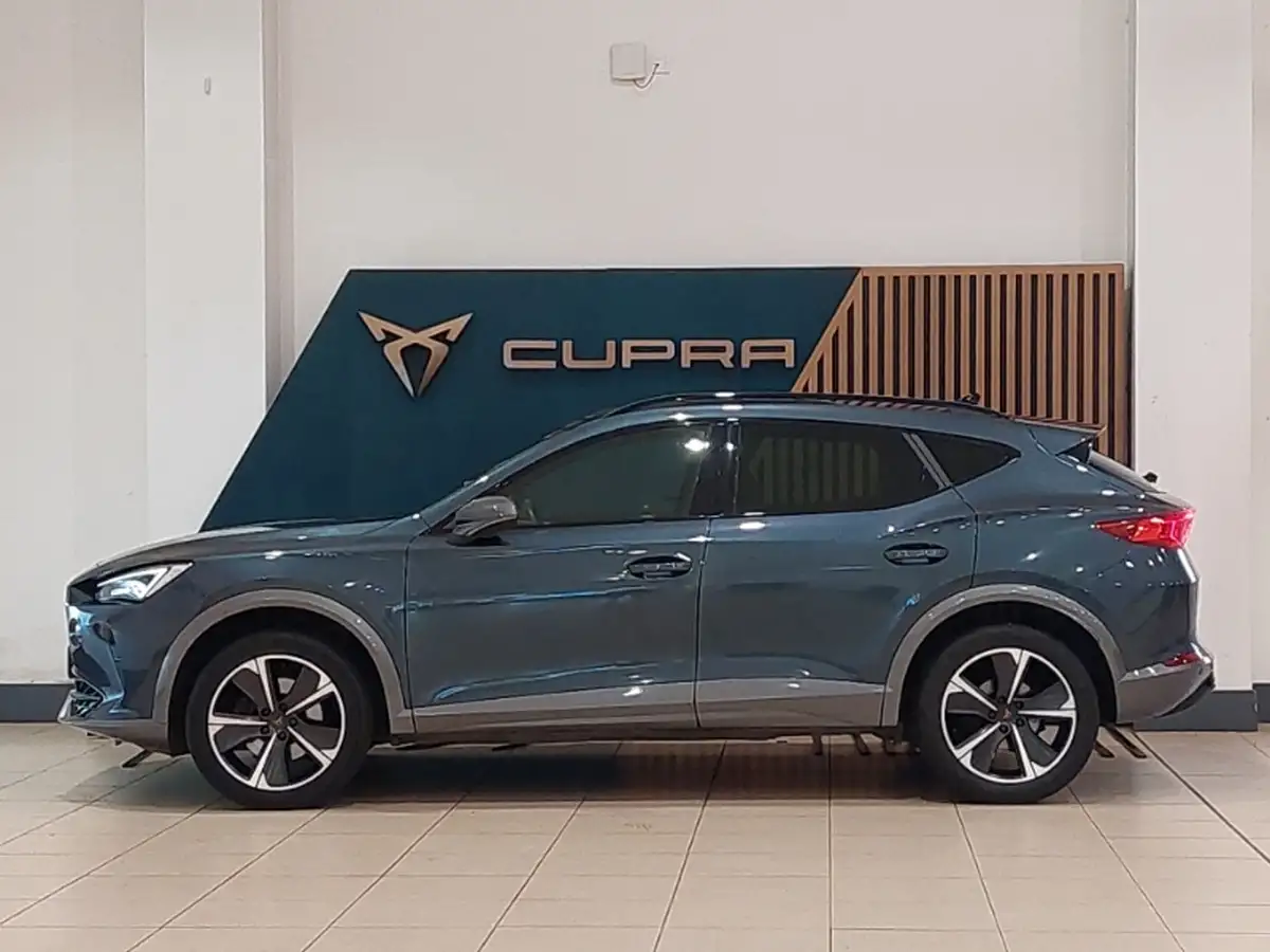 2022-cupra-leon-nf-14-e-hybrid-vz2-estate-big-3