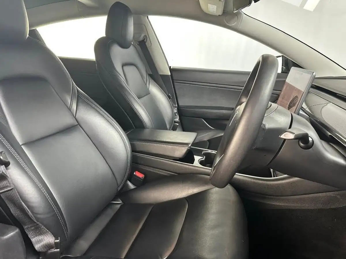 2020-tesla-model-3-e-standard-plus-big-12
