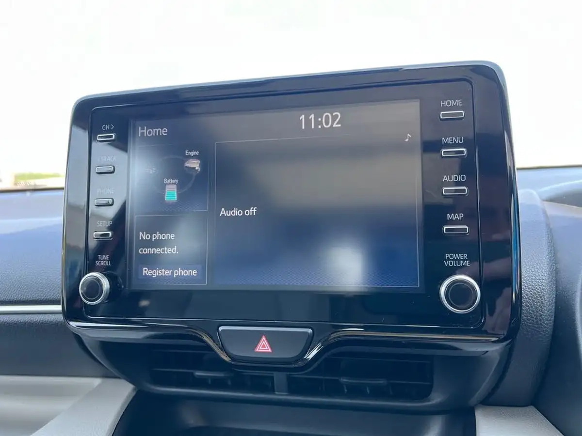 2021-toyota-yaris-15-vvt-i-excel-big-18