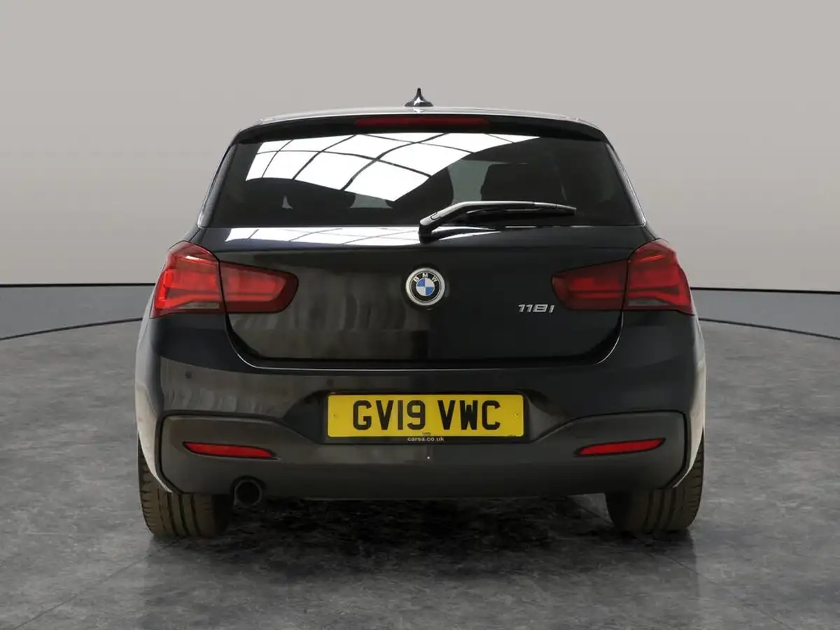 2019-bmw-1-series-15-118i-m-sport-shadow-edition-5d-big-13