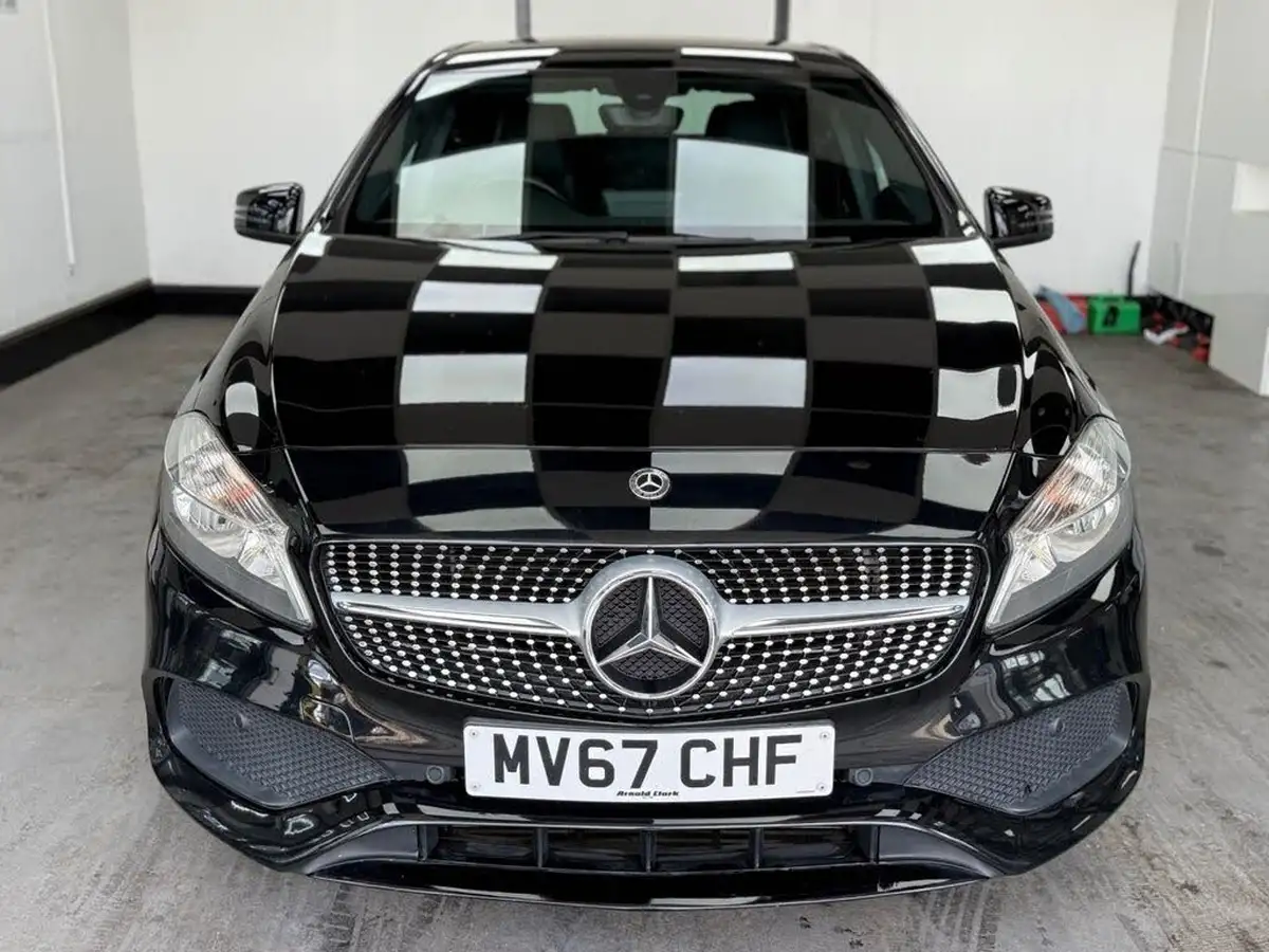 2017-mercedes-benz-a-class-15d-a180d-amg-line-ss-7g-dct-big-9