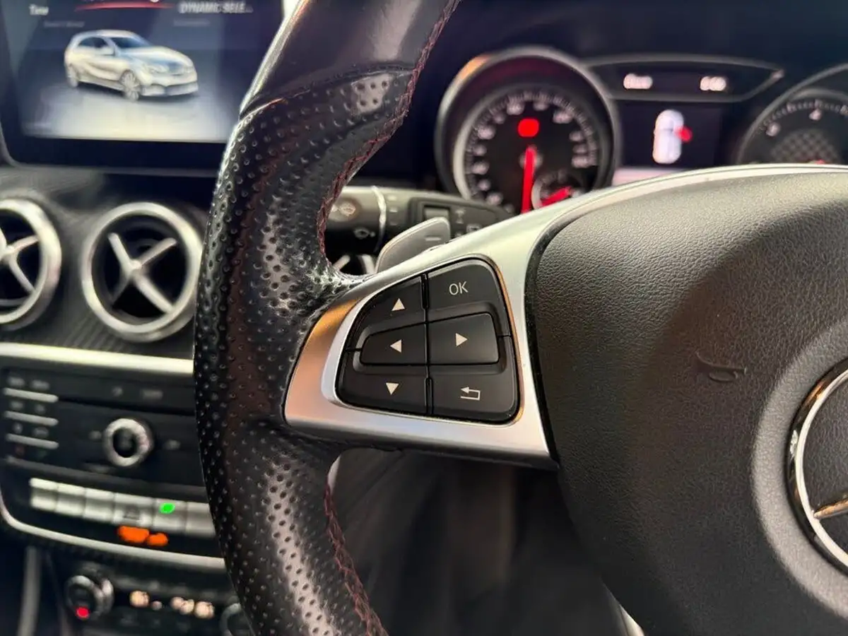 2017-mercedes-benz-a-class-15d-a180d-amg-line-ss-7g-dct-big-33