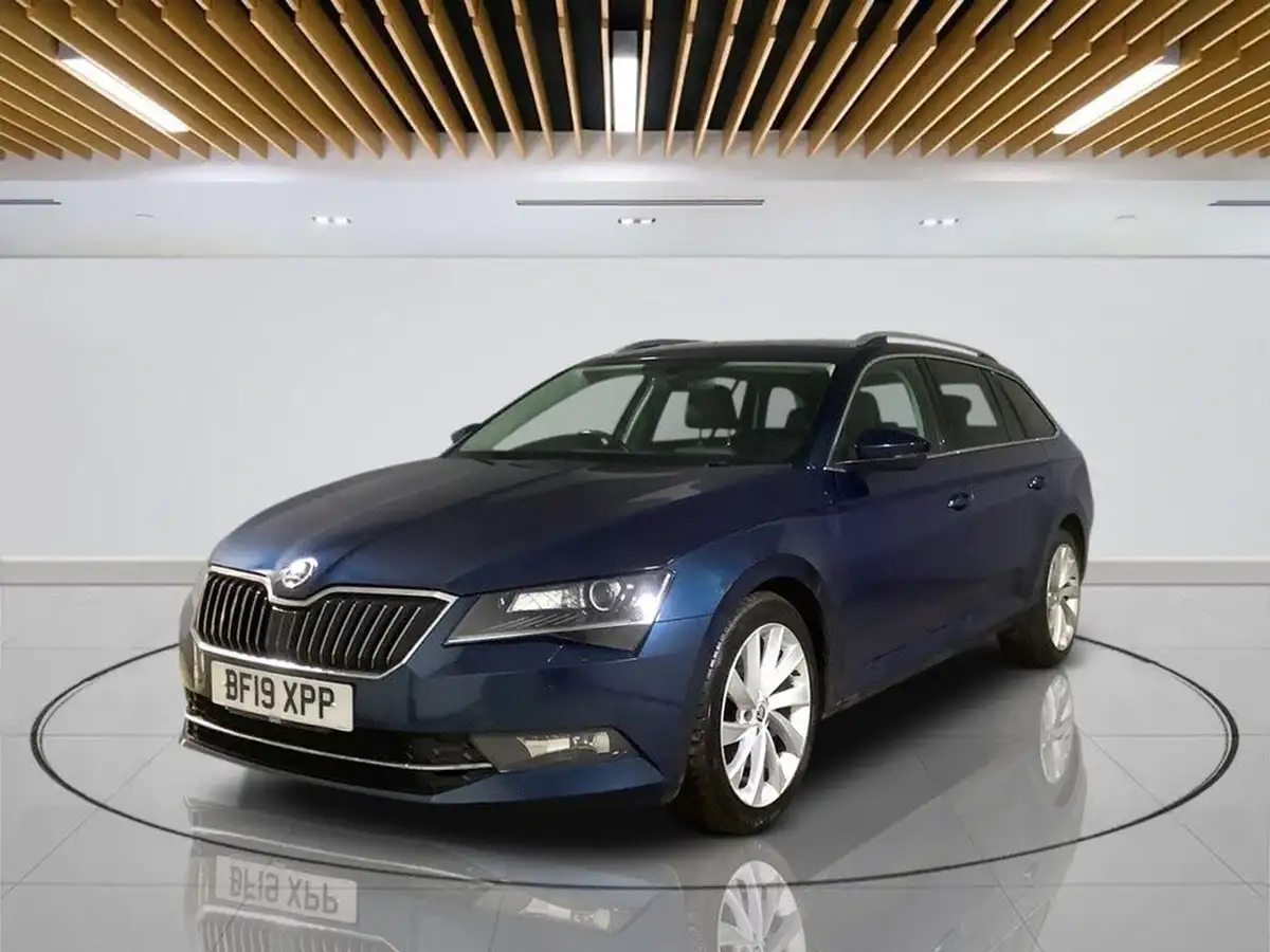 2019-skoda-superb-20tdi-se-l-executive-150ps-estate-dsg-big-4