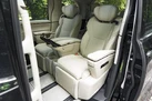2025-lexus-lm-350h-25-awd-small-37