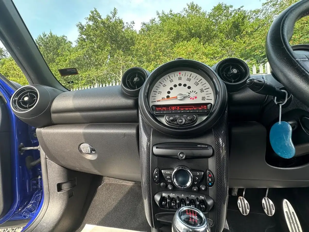 2014-mini-paceman-16-cooper-s-big-22