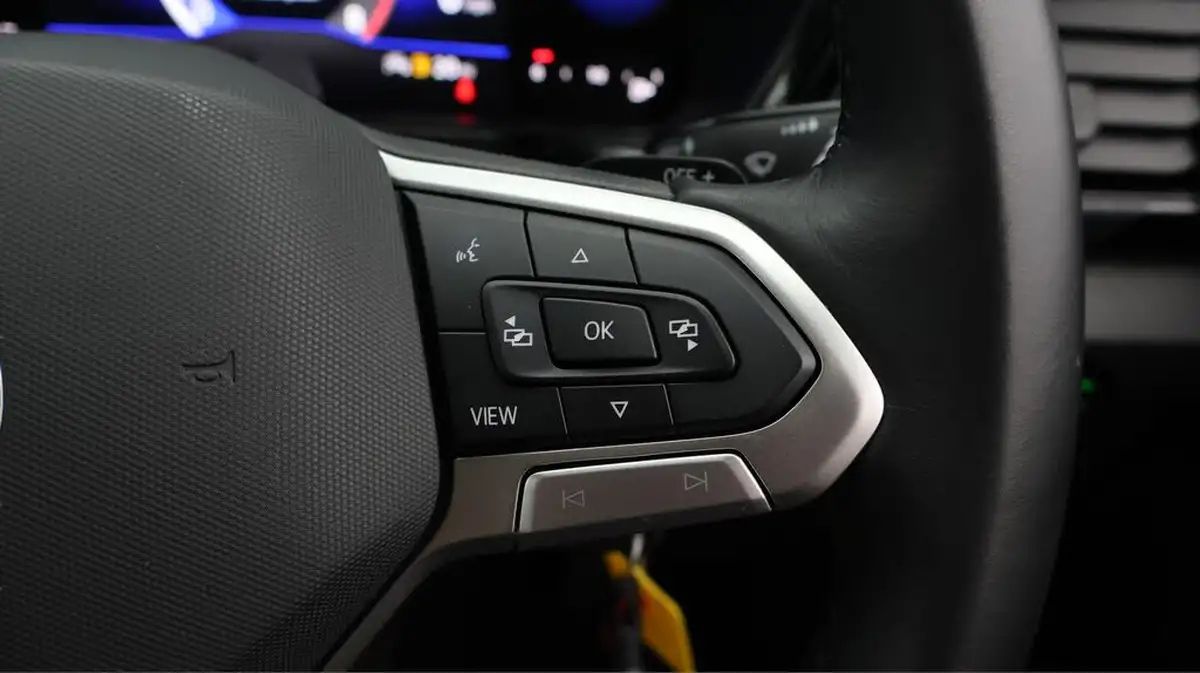 2023-volkswagen-t-cross-10-tsi-black-edition-110ps-dsg-big-23