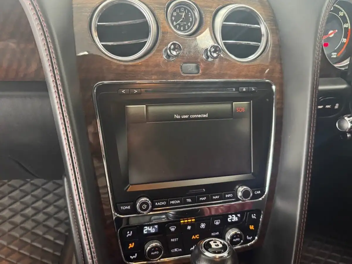 2013-bentley-continental-40-gt-v8-big-59