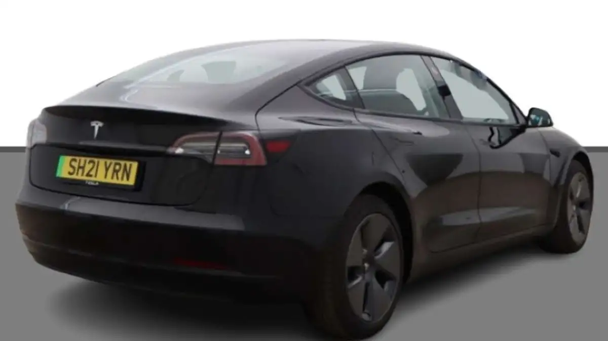 2021-tesla-model-3-e-standard-plus-big-6