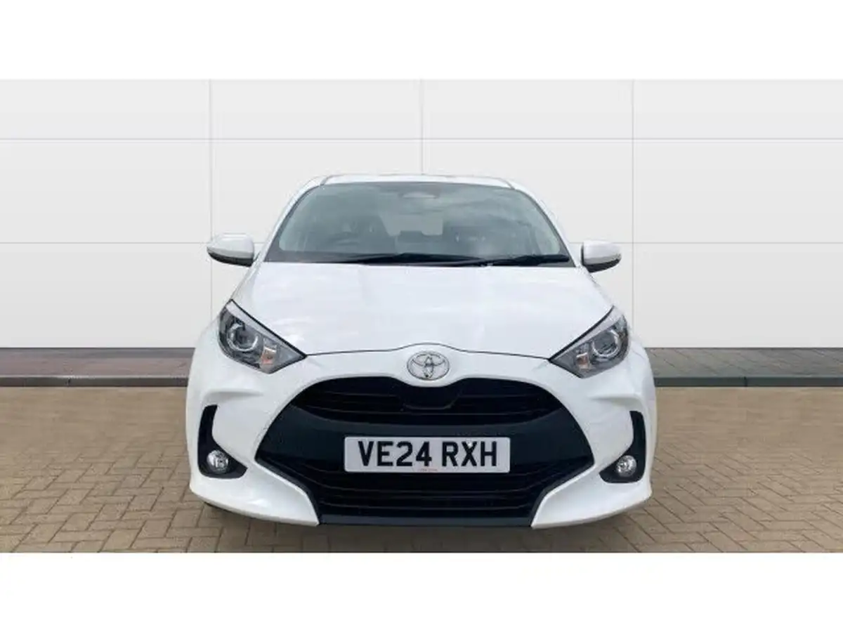 2024-toyota-yaris-15-vvt-i-icon-big-2
