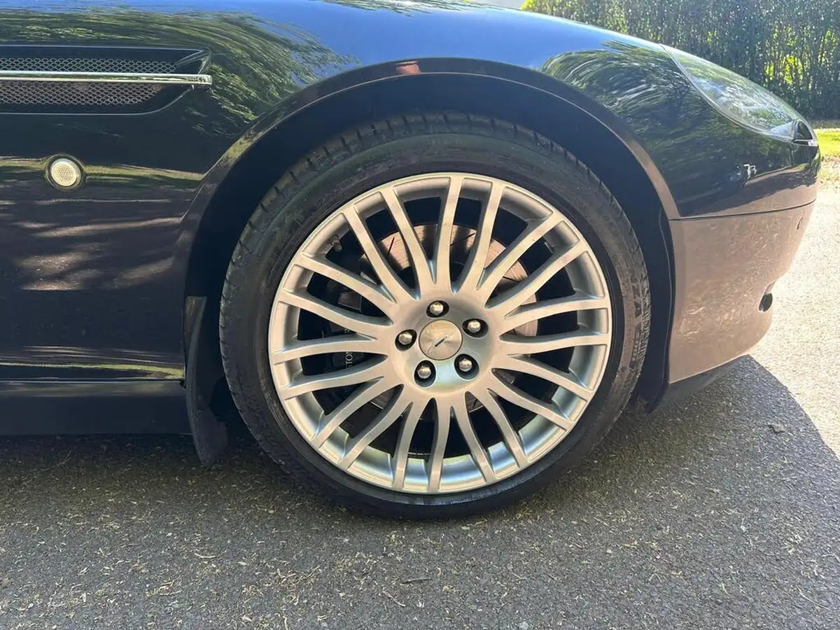 2008-aston-martin-db9-60-volante-touchtronic-ii-big-15