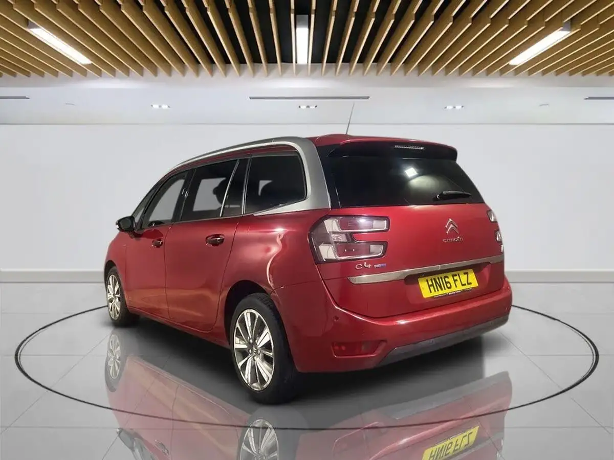 2016-citroen-grand-c4-picasso-16bluehdi-exclusive-big-5