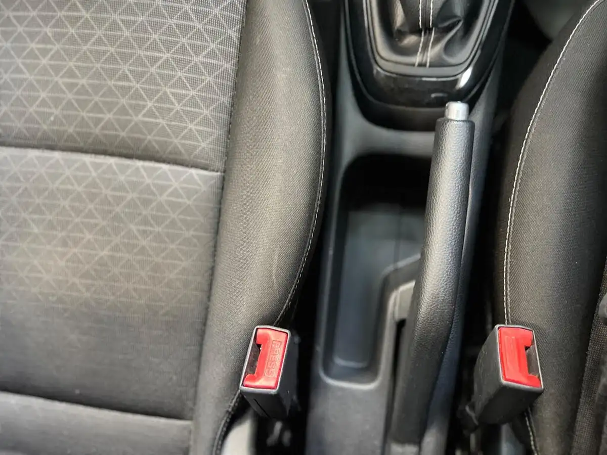 2018-kia-picanto-10-2-65bhp-adap-big-23