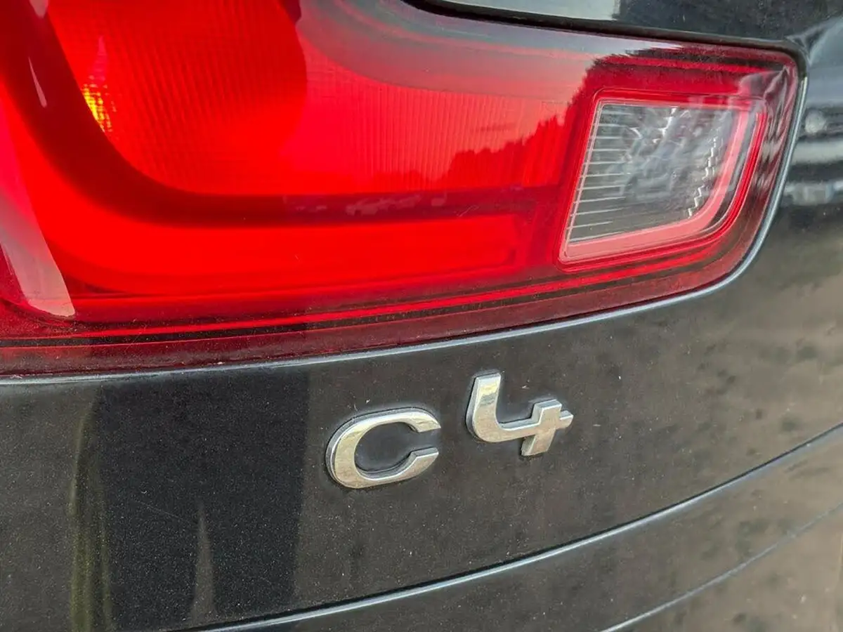 2014-citroen-grand-c4-picasso-16e-hdi-vtr-115ps-big-50