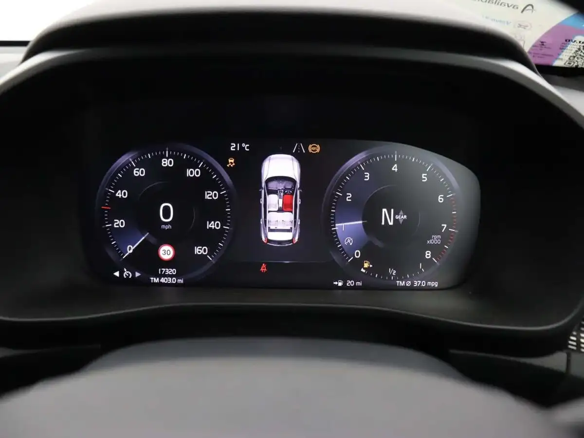 2020-volvo-xc40-15-t3-r-design-pro-big-26