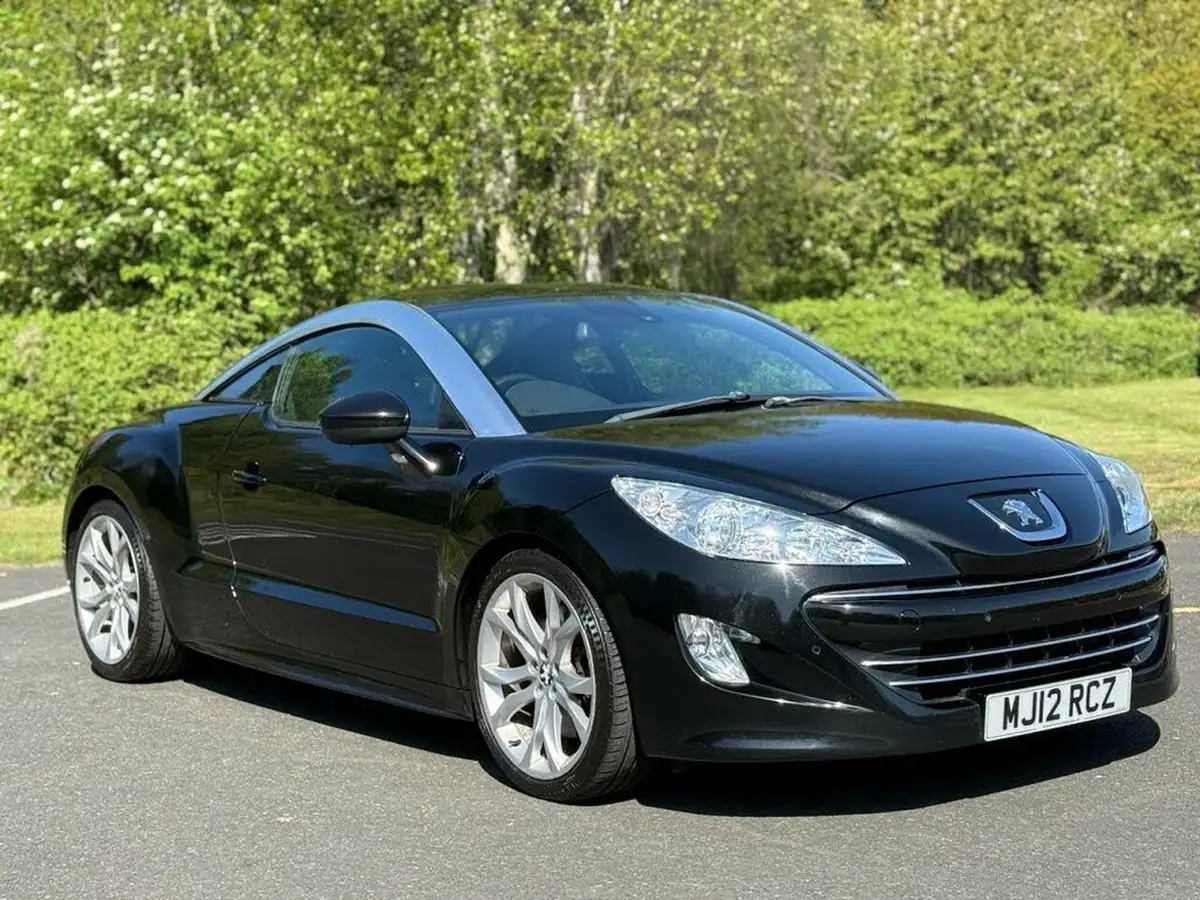 2012-peugeot-rcz-20td-gt-big-5