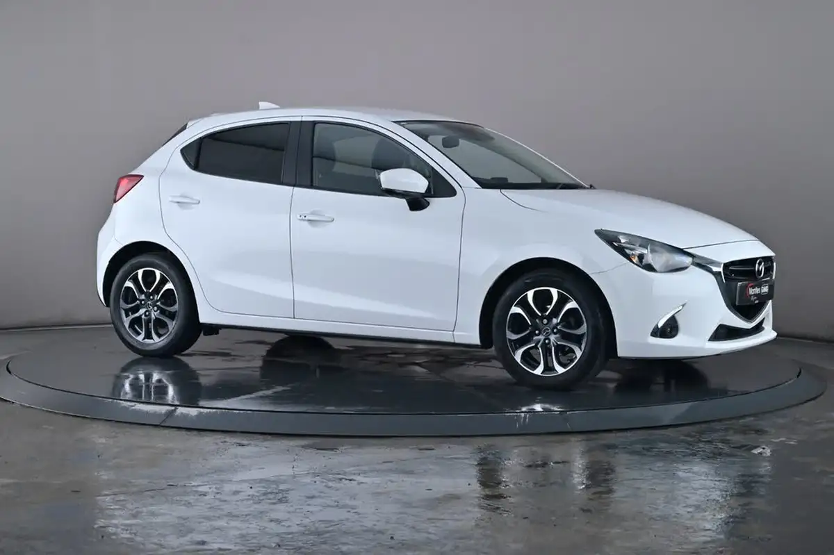 2019-mazda-mazda2-15-sport-nav-big-35