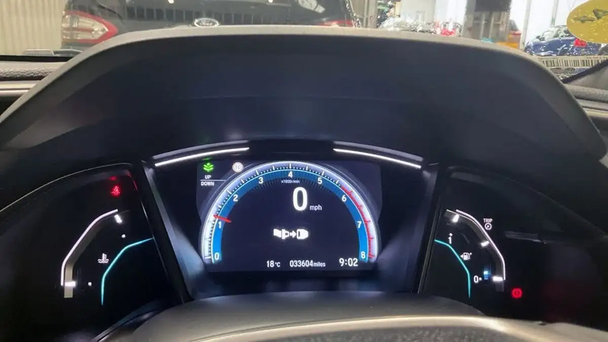 2020-honda-civic-10-vtec-turbo-sr-hatchback-5d-big-6