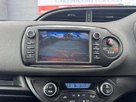 2018-toyota-yaris-15-vvt-i-icon-navi-hybrid-small-21