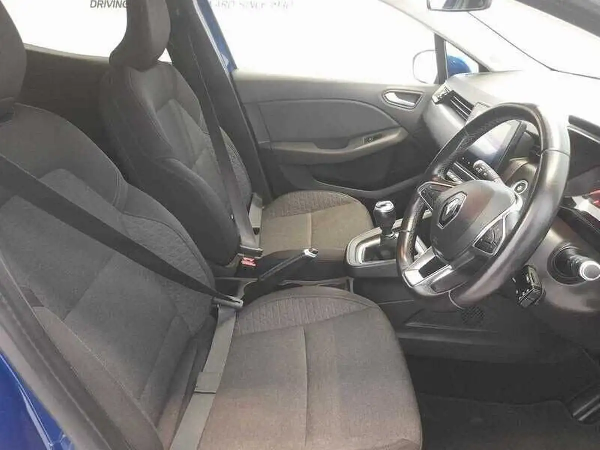 2020-renault-clio-10-sce-iconic-75bhp-big-10