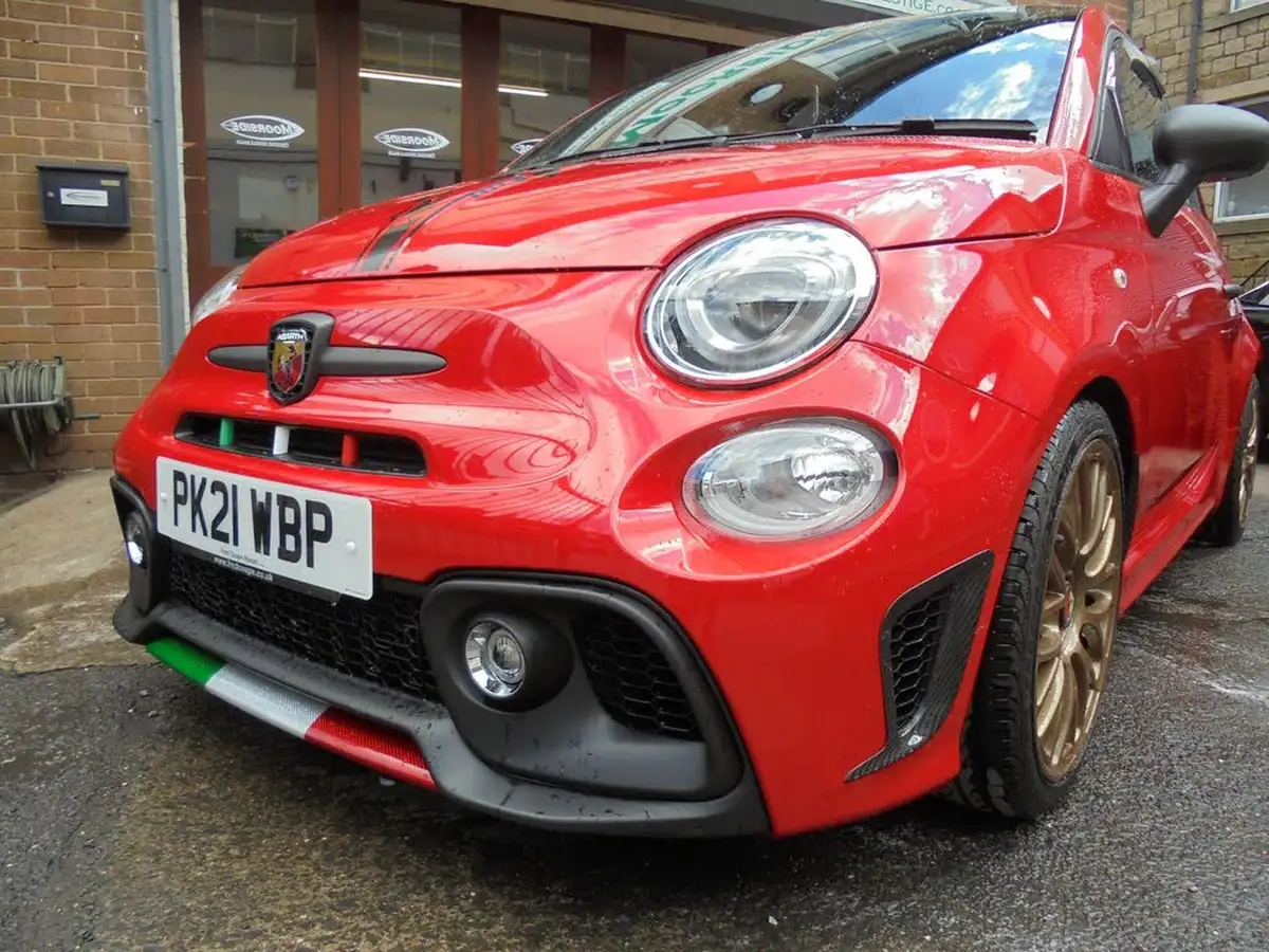 2021-abarth-595-14-tjet-competizione-big-8
