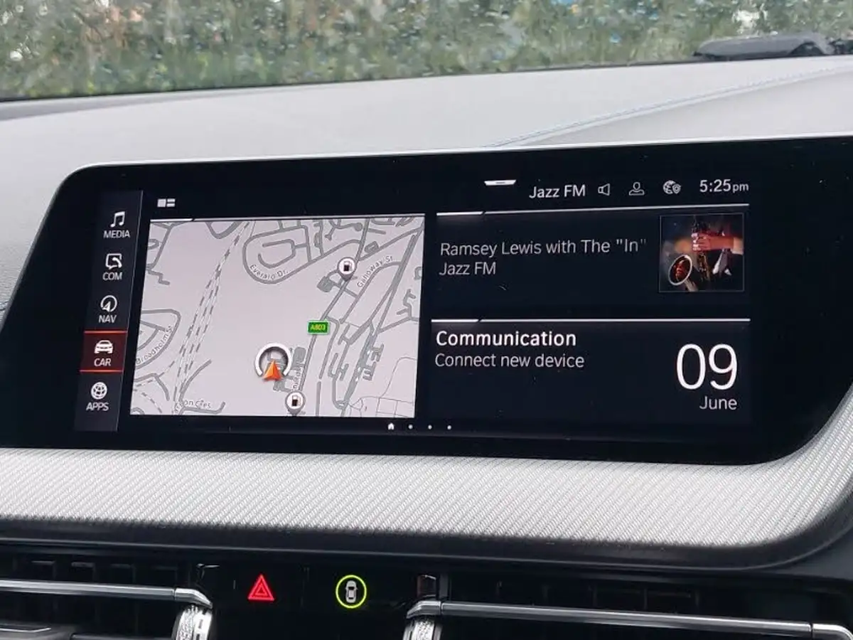 2021-bmw-1-series-20-m135i-xdrive-big-9