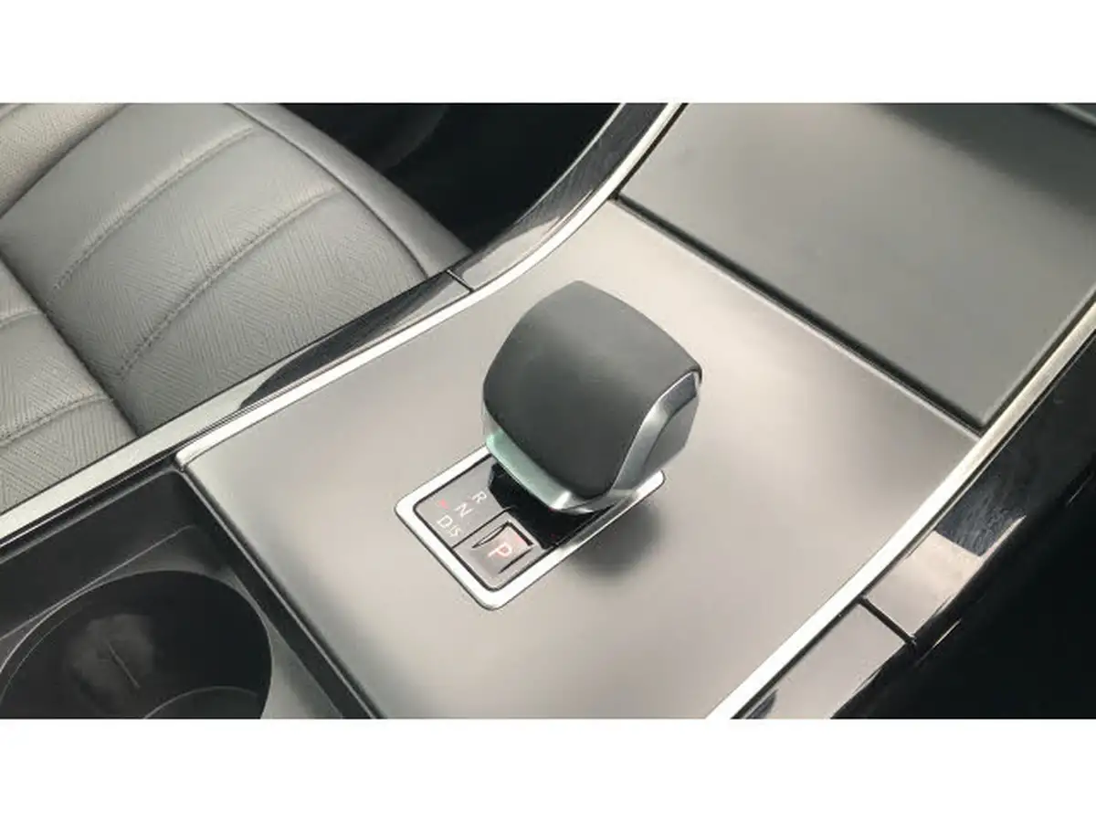 2024-land-rover-range-rover-evoque-20-d200-dynamic-hse-big-12