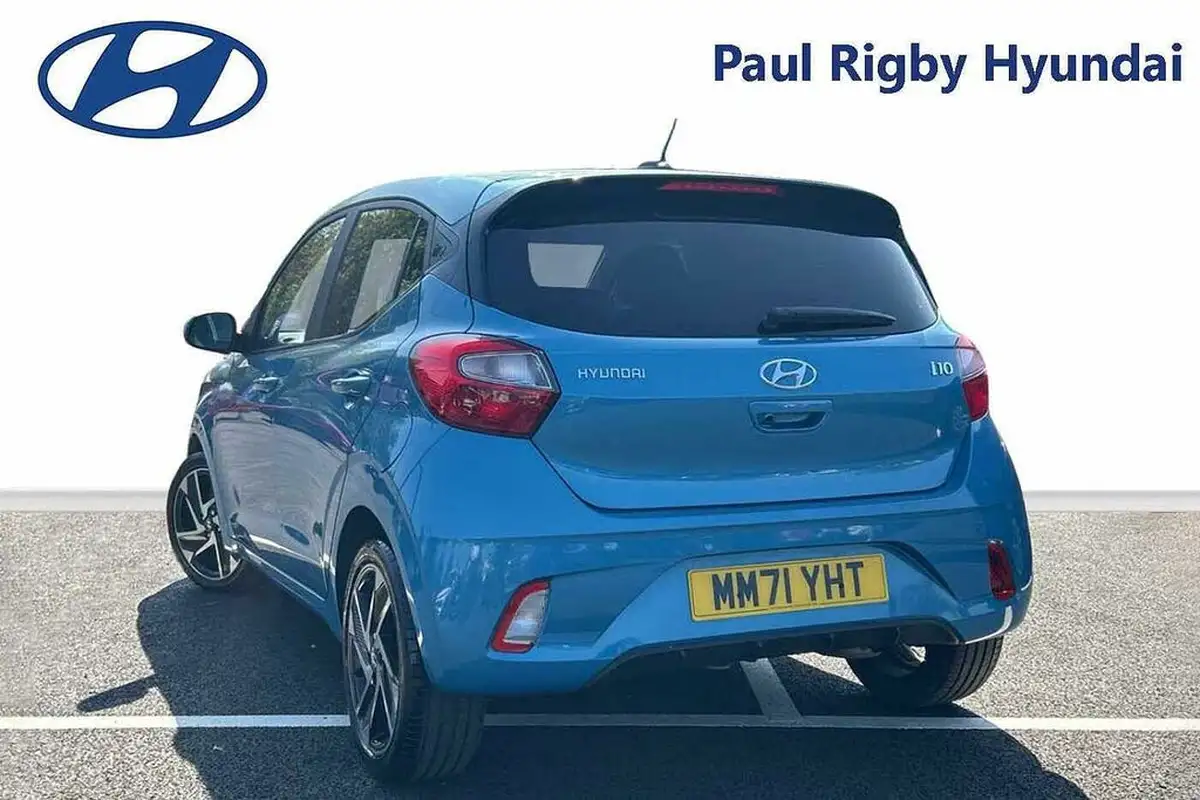 2022-hyundai-i10-12-premium-auto-big-2