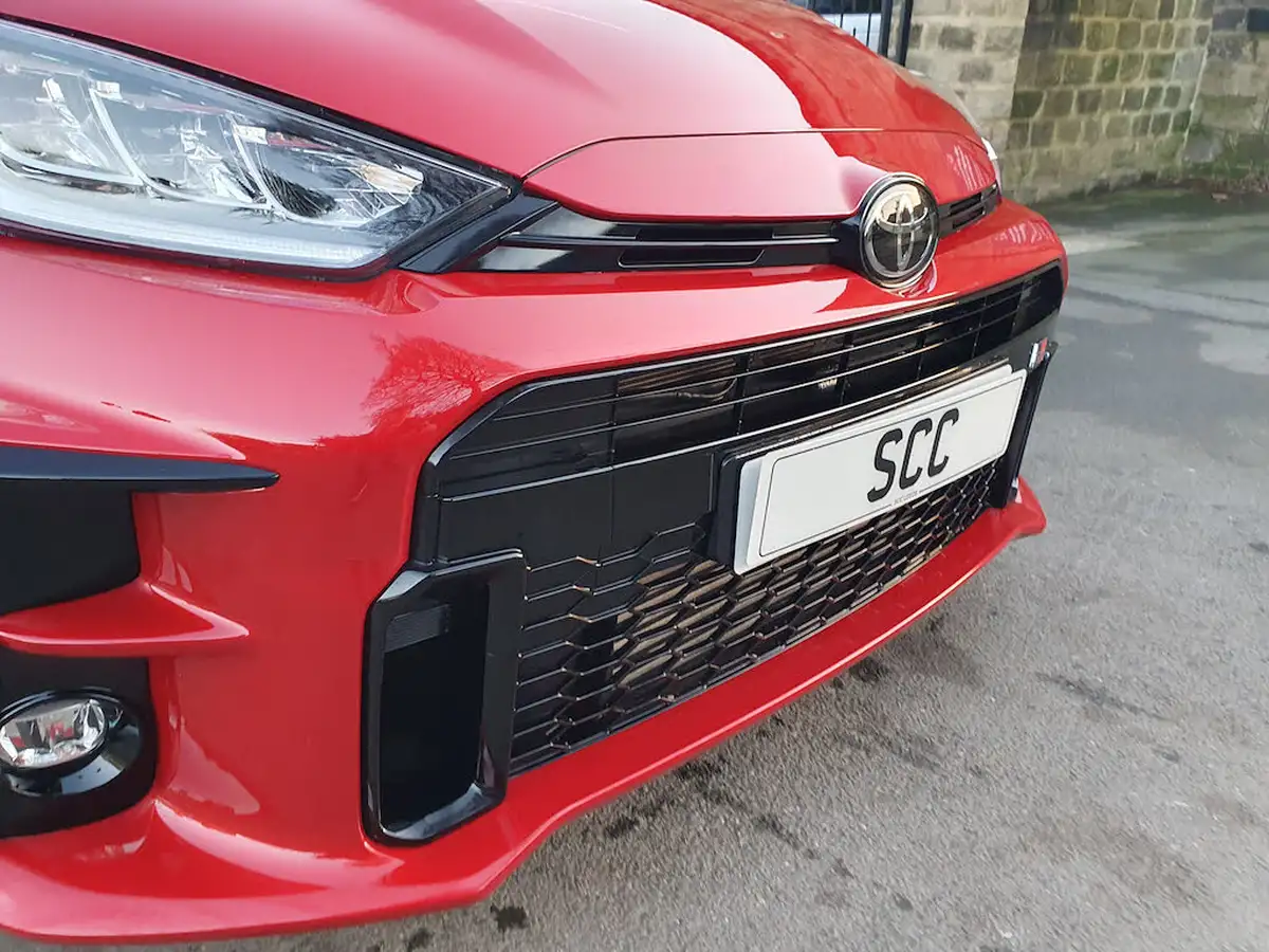2021-toyota-yaris-16-gr-circuit-pack-big-18