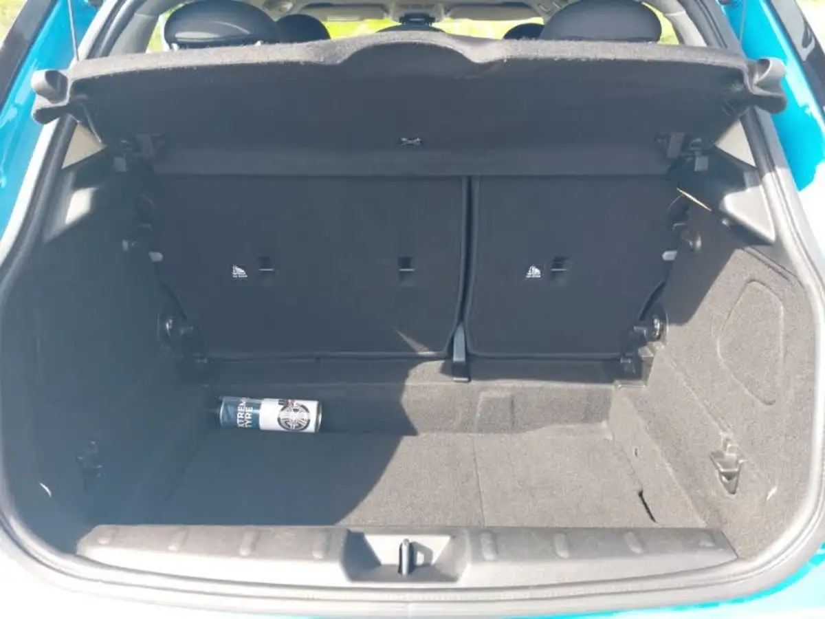 2014-mini-cooper-15-cooper-5d-big-7