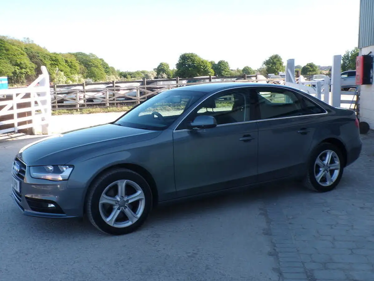 2012-audi-a4-20td-se-143ps-multitronic-big-3