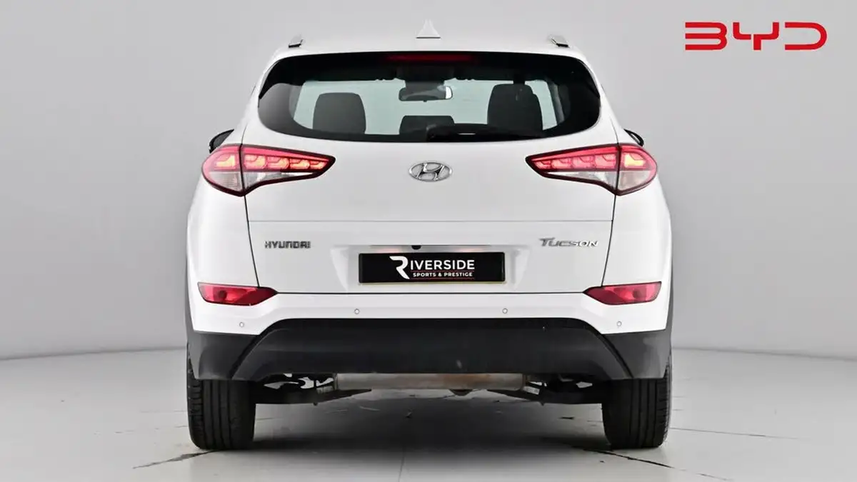 2018-hyundai-tucson-16-gdi-blue-drive-se-nav-big-4