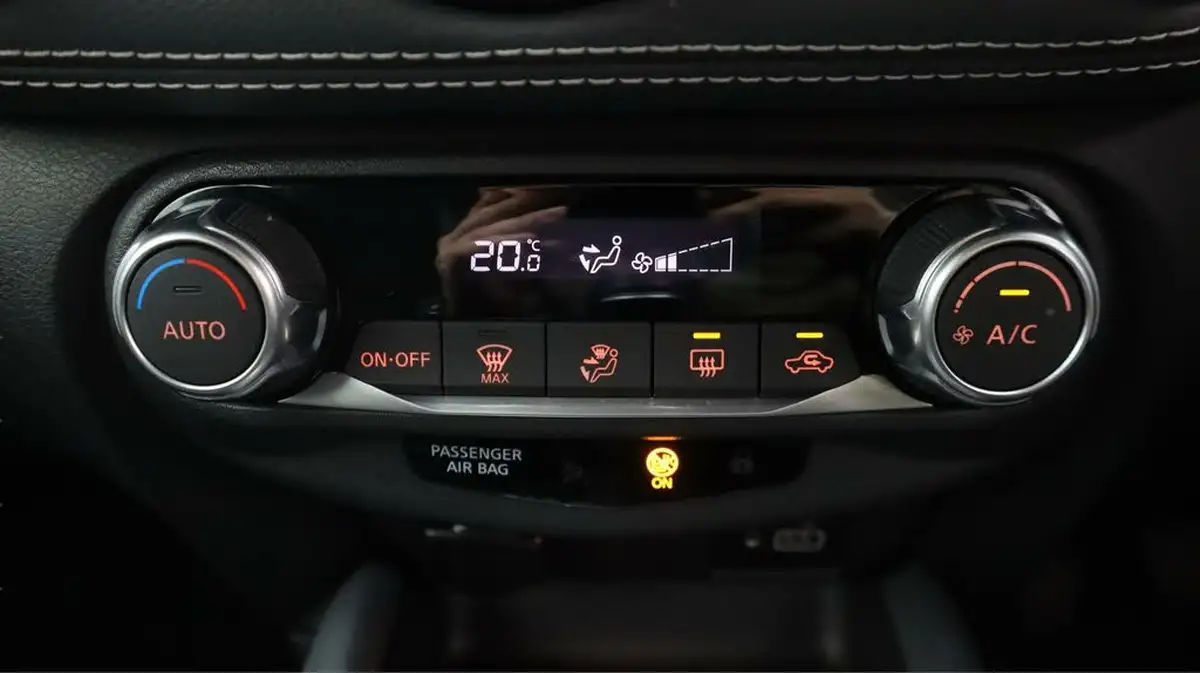 2022-nissan-juke-10-dig-t-n-connecta-big-12