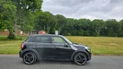 2011-mini-countryman-16-cooper-pepper-small-1
