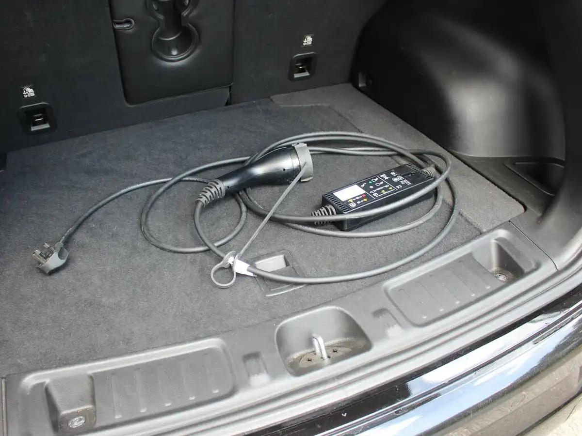 2022-jeep-compass-13-gse-s-big-32