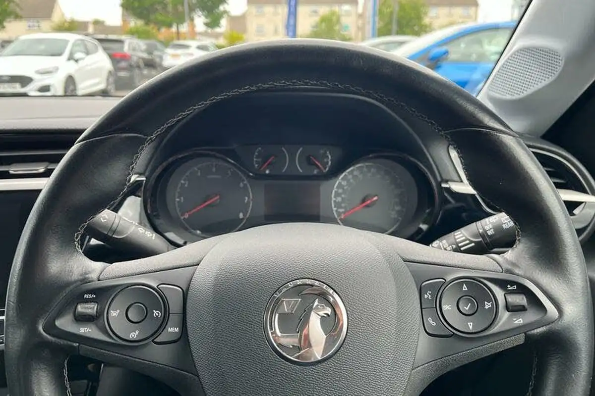 2020-vauxhall-corsa-12i-se-big-11