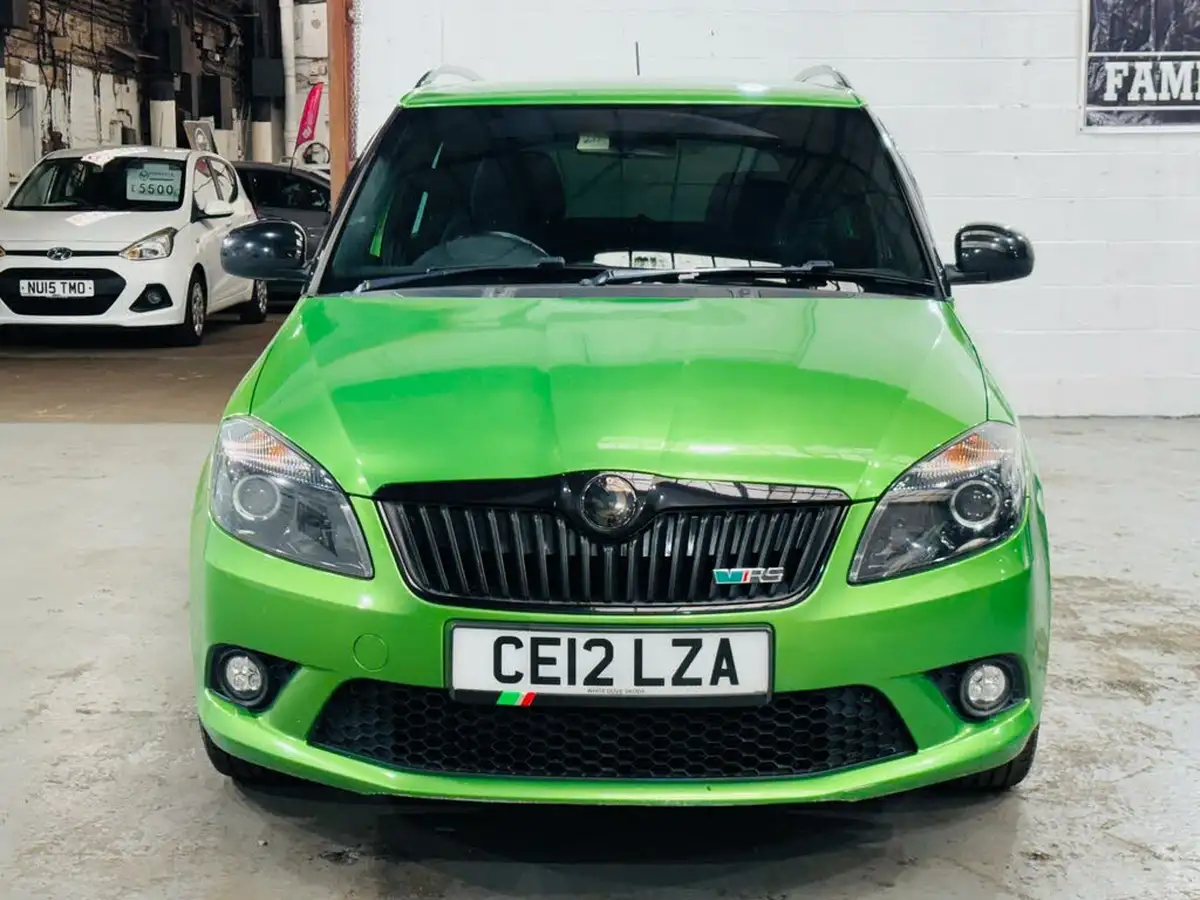 2012-skoda-fabia-14-vrs-estate-big-1