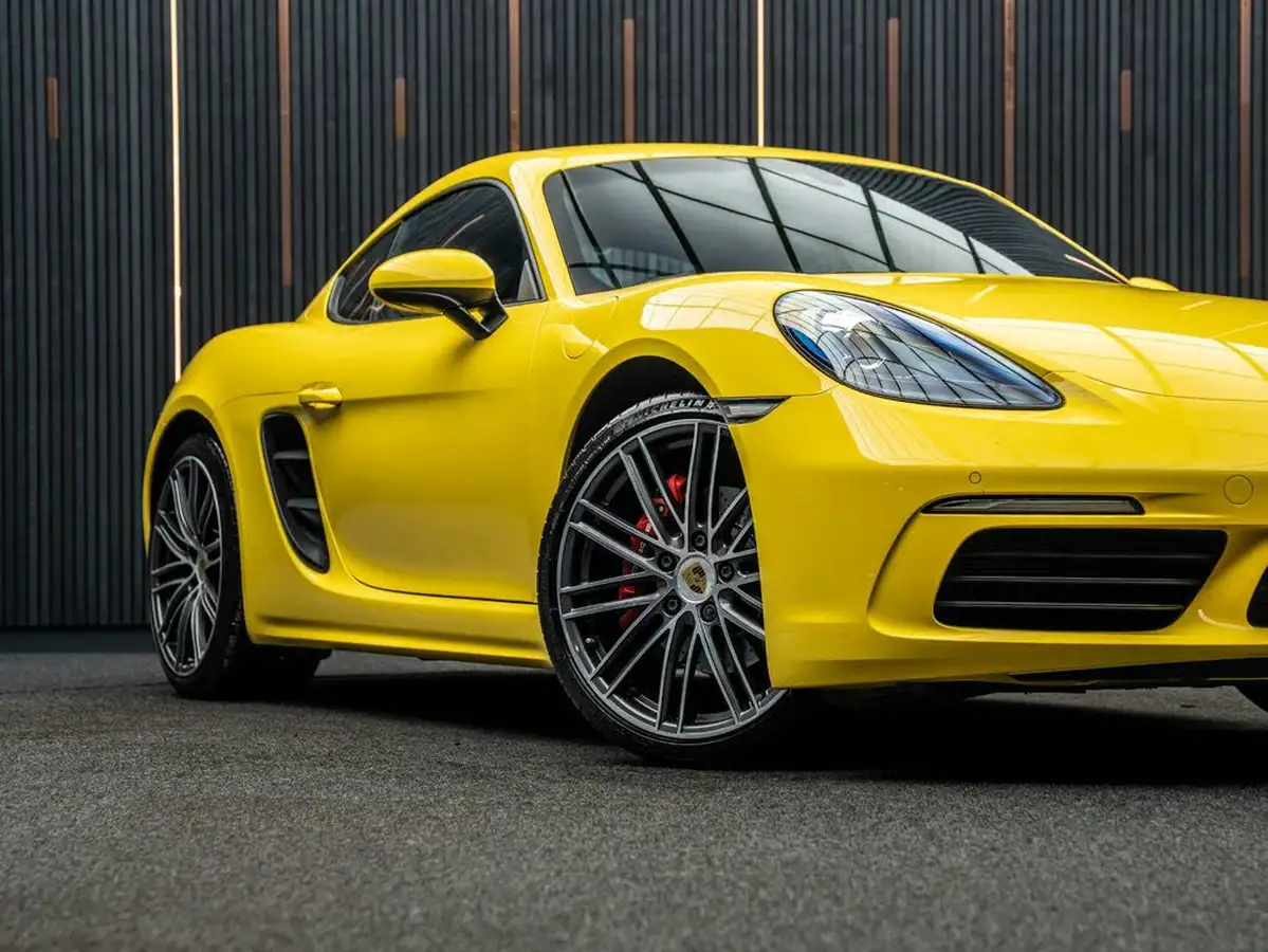2020-porsche-cayman-718-25-cayman-s-pdk-big-6