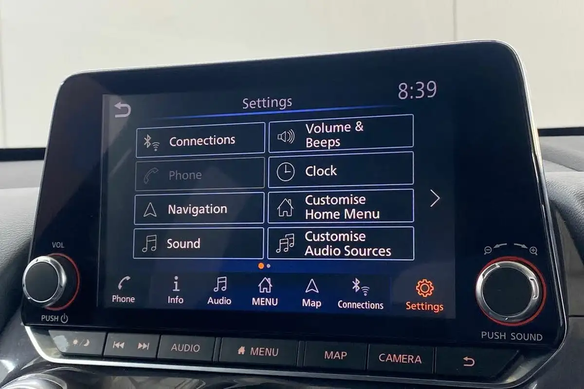 2022-nissan-juke-10-dig-t-n-connecta-dct-big-23