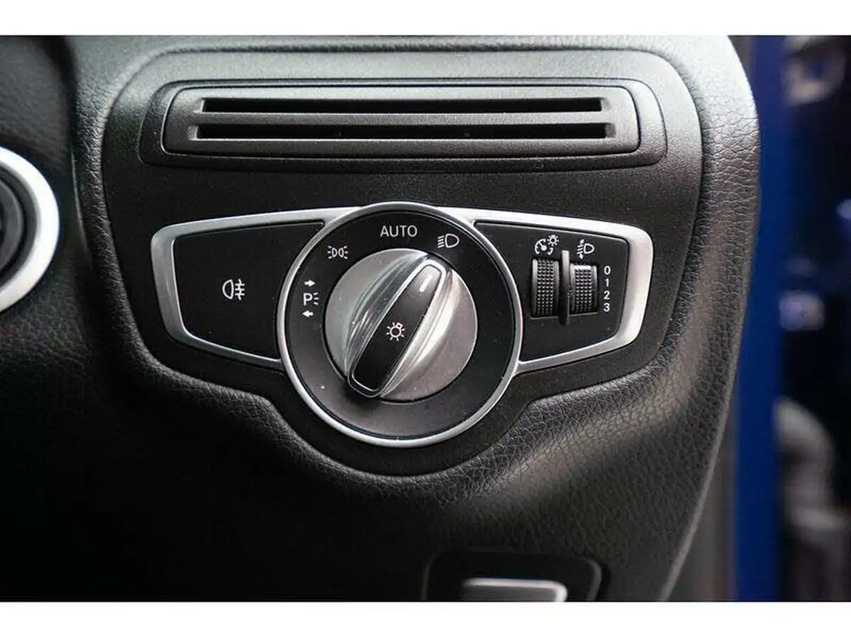 2017-mercedes-benz-c-class-20-c200-se-saloon-4d-9g-tronic-plus-big-41