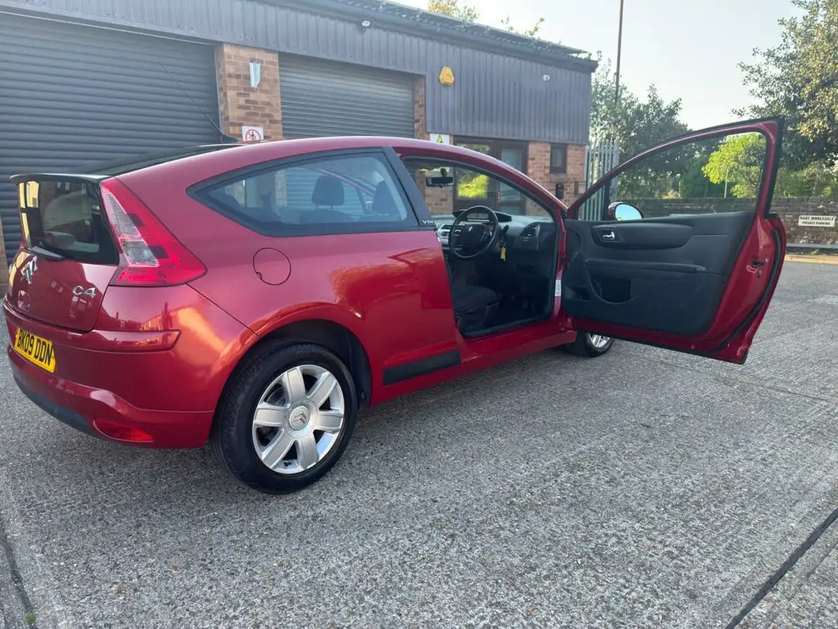 2009-citroen-c4-16-vtr-coupe-3d-1587cc-big-51