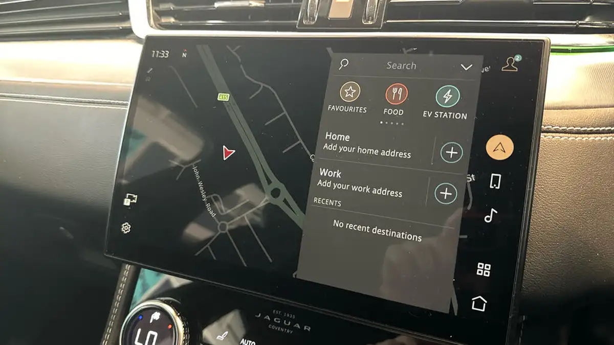 2022-jaguar-f-pace-20-p400e-r-dynamic-se-big-21